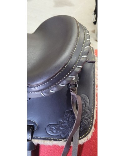 selle poney marque Lakota