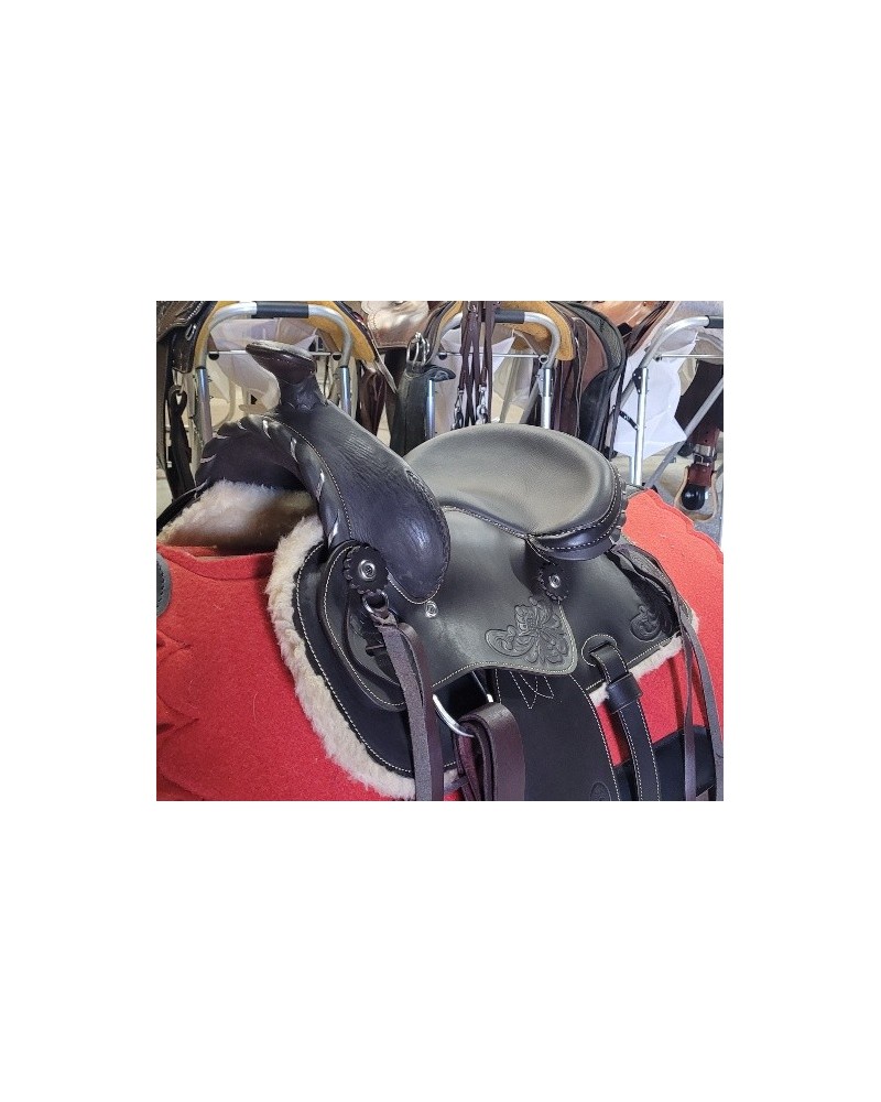 selle poney marque Lakota