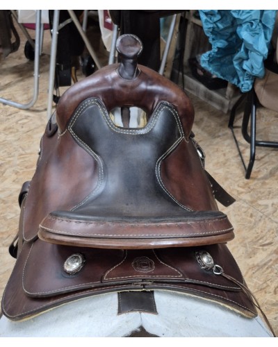 SELLE WESTERN OCCASION EQUITATION AMERICAINE USA CONTINENTAL