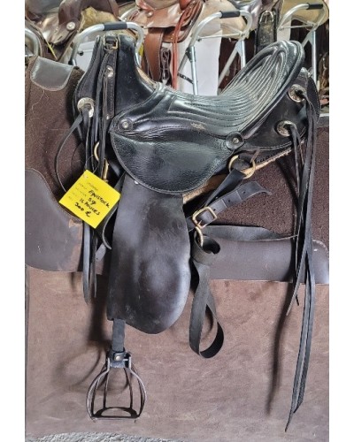 SELLE WESTERN OCCASION EQUITATION AMERICAINE USA